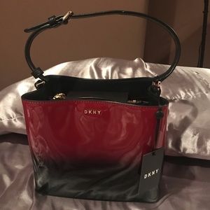 DKNY DUAL STRAP OMBRE ELEGANT BAG BLK/BLOOD RED